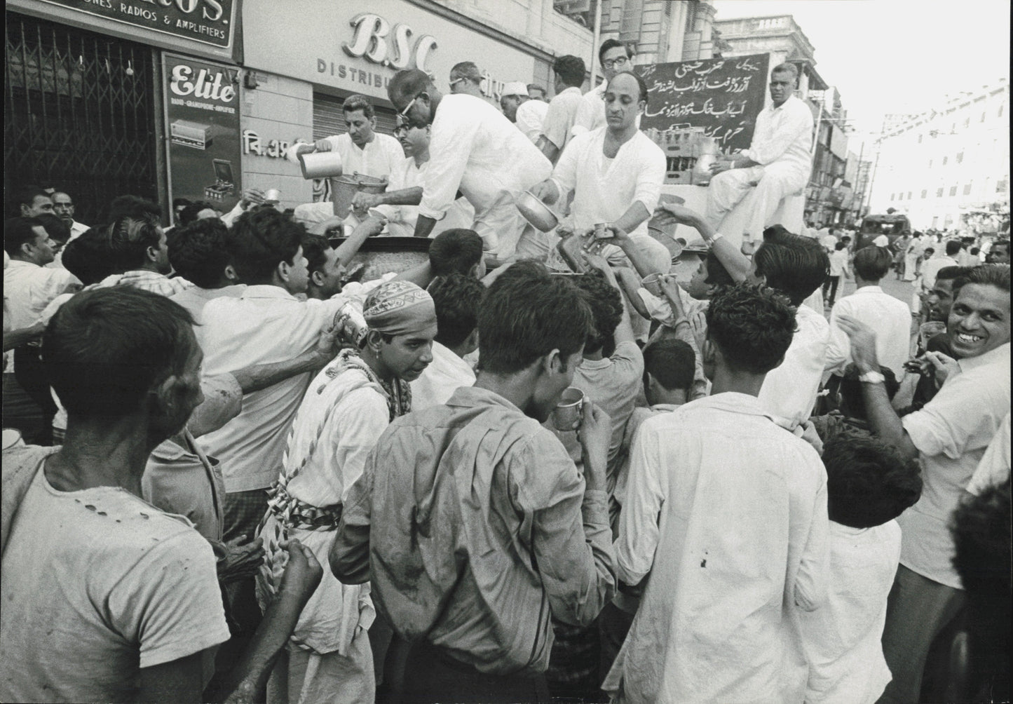 India Documentary Imagery by Henry Herr Gill (27 oversized prints)