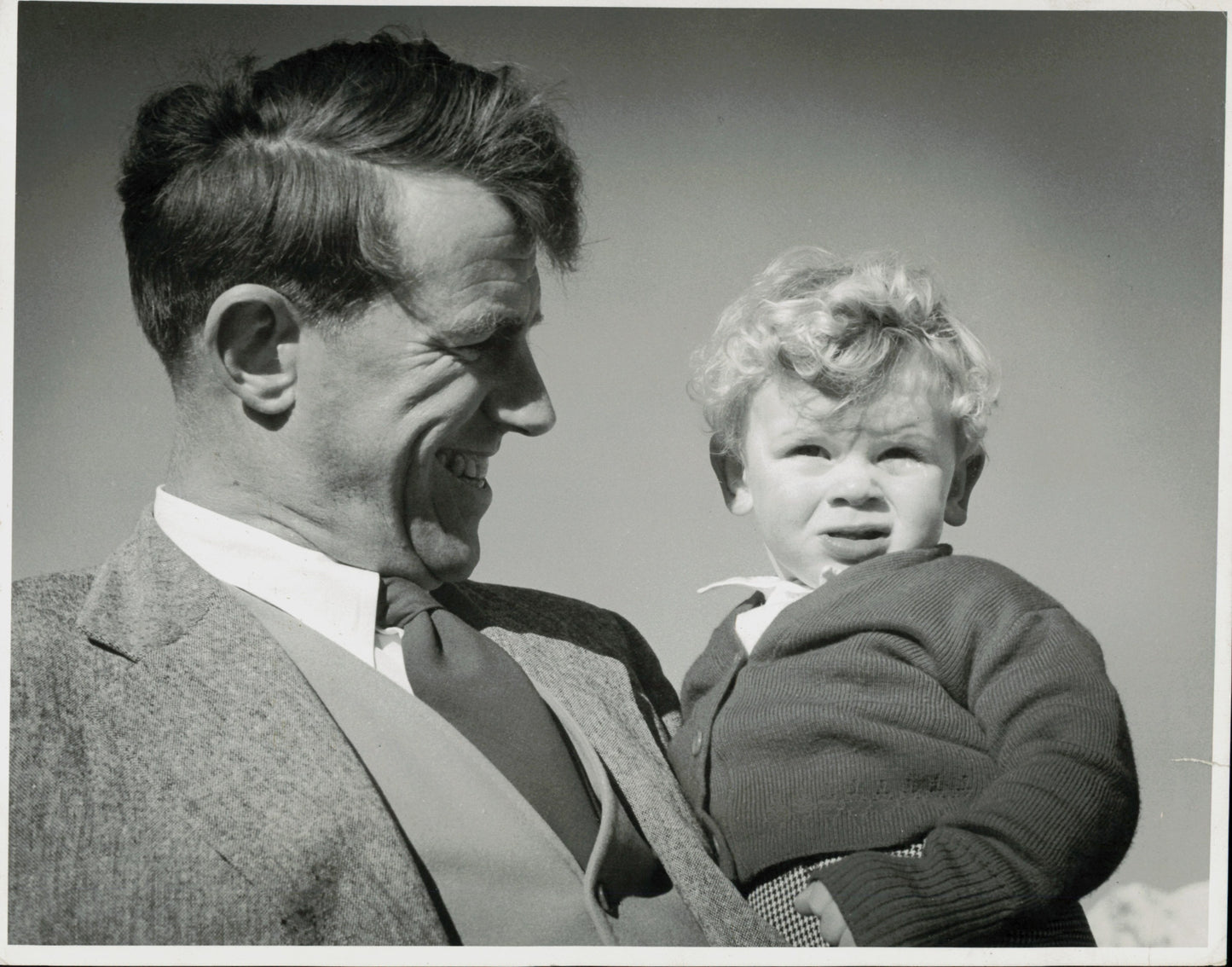 Sir Edmund Hillary and Family Collection (1953-1973) (40 vintage prints)