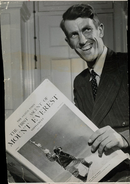 Sir Edmund Hillary and Family Collection (1953-1973) (40 vintage prints)