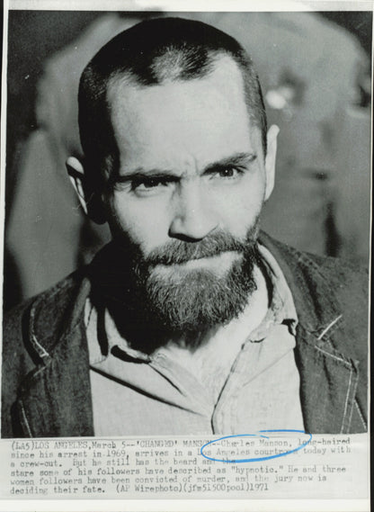 Large Charles Manson Press Photo File (135 vintage prints) Courtroom Crime murder Trial