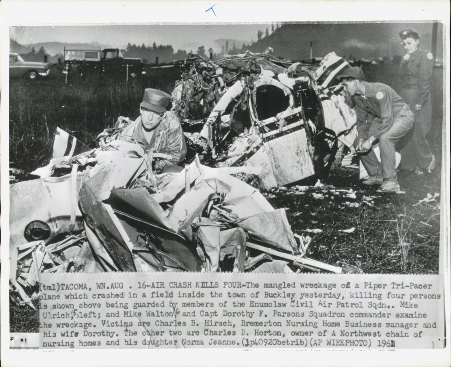 Washington State Aviation Accident collection (1948-1969) (37 vintage prints)