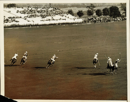 Equestrian Collection (1922-1945) (21 vintage prints)