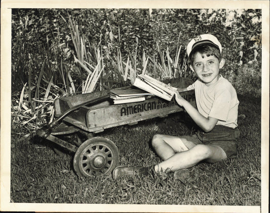 Boy With Wagon (1945)